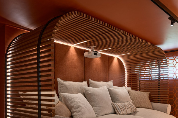 подиум для дивана