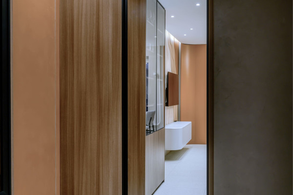 шкаф в прихожей