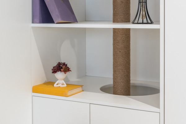 Шкаф с игровым комплексом для кошки