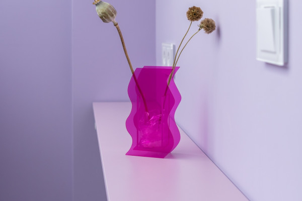 Столик на балконе