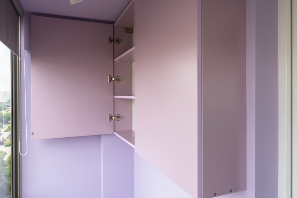 Шкаф на балконе