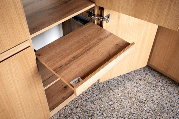 Корпус, полки и ящики кухонного гарнитура