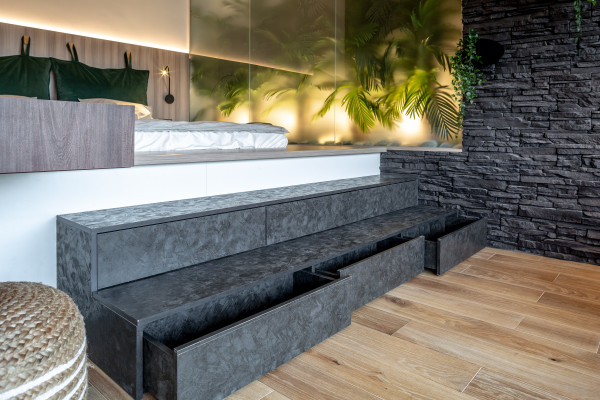 Вяз швейцарский, малави