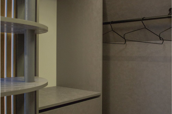 Вулканич. серый