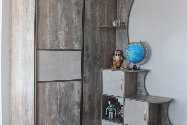 Шкаф в детскую