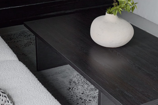 Журнальный столик