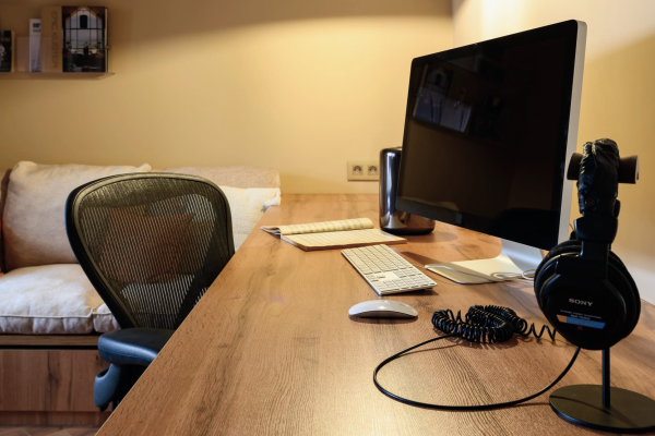 Стол. Тиснение "Рустикальное"