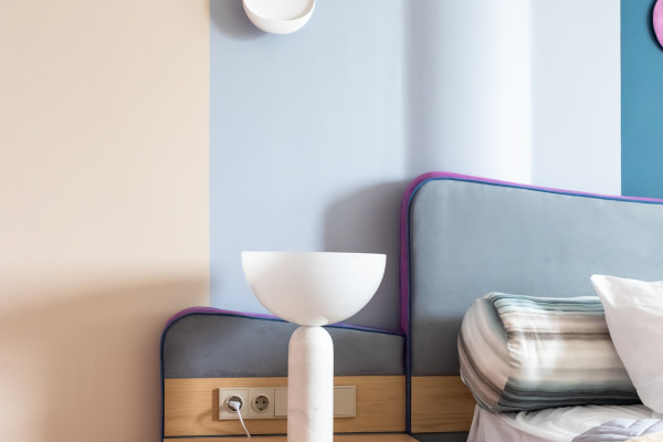 прикроватная тумба